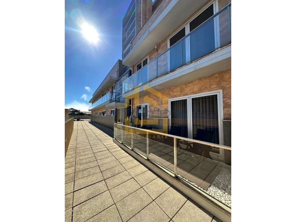 T4 no centro da Póvoa de Varzim, em condomínio fechado com piscina ...-22