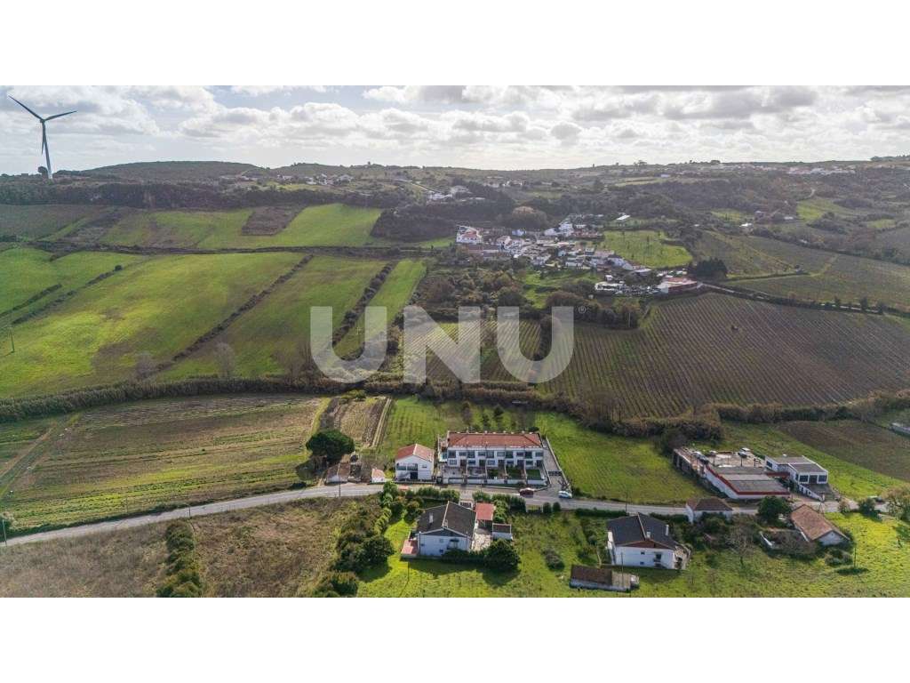 Moradia T3, inserida em condomínio privado, na Carnota, Alenquer!-53