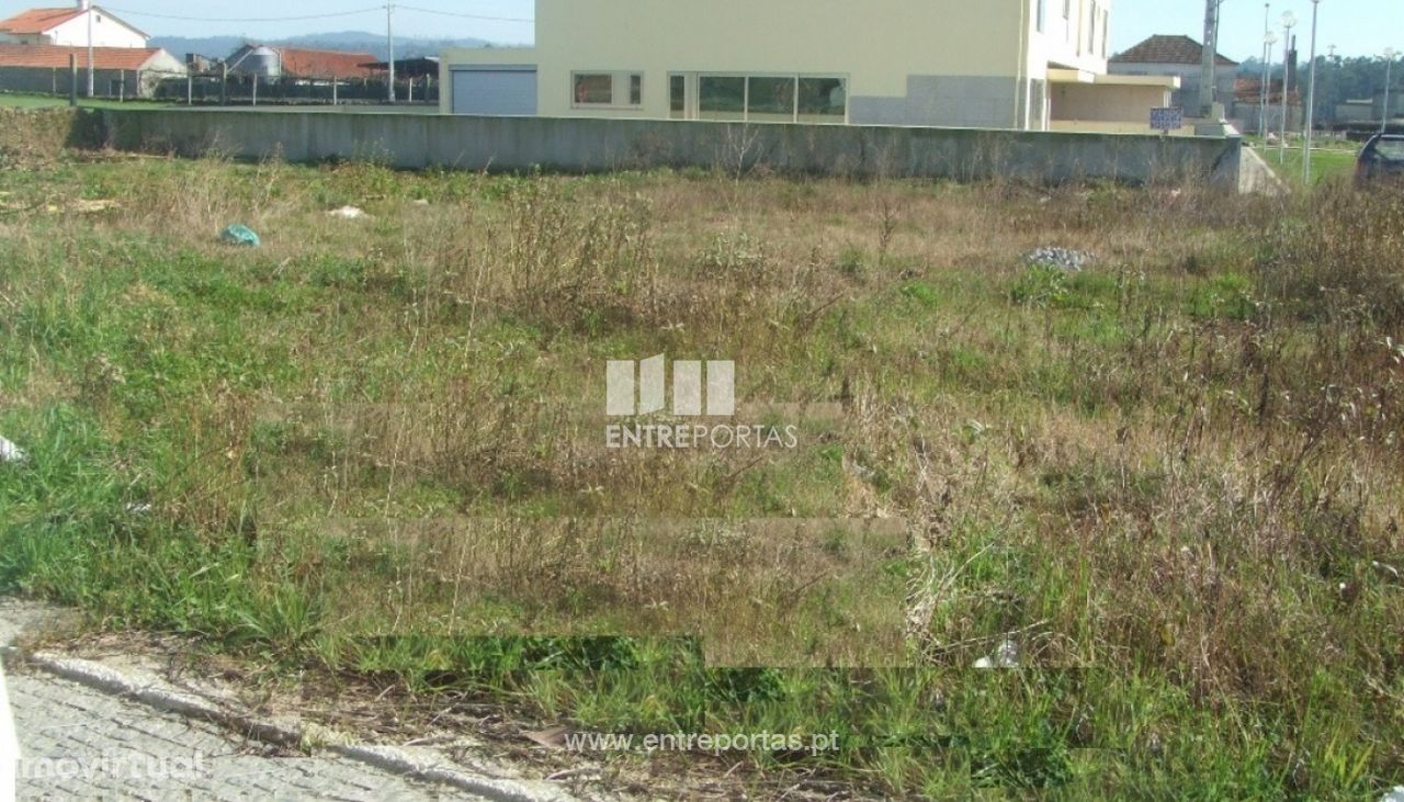 Venda de Lote com 355.70m2, Balazar, Póvoa de Varzim