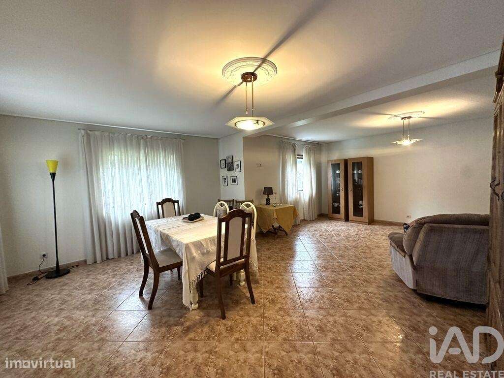 Moradia isolada T3 em Antas de 245 m2 - Grande imagem: 4/40