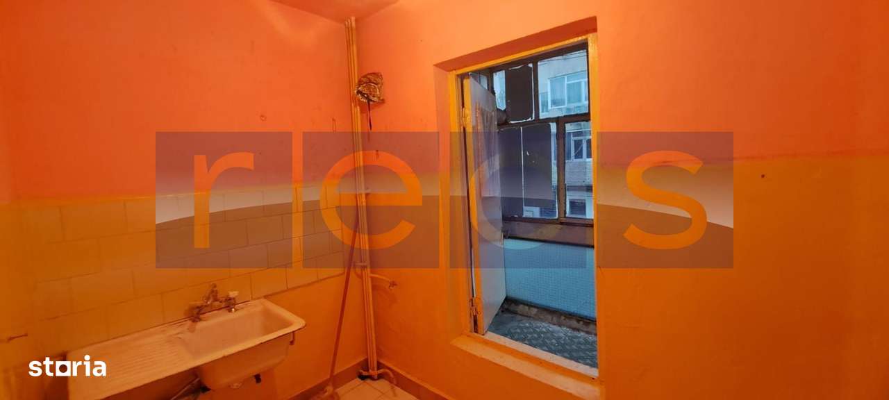 VANZARE GARSONIERA | ROSIORI DE VEDE | 28MP | ETAJ 1 | OPORTUNITATE RE - Imagine principală: 4/8