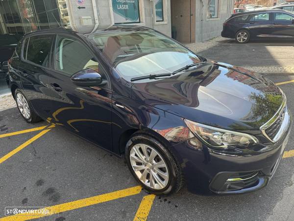 Peugeot 308 1.2 PureTech Business Line - 31