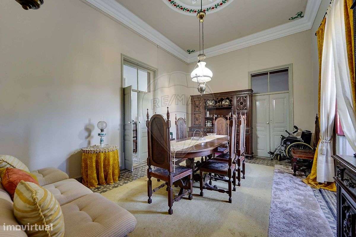 Moradia T15 para venda-8