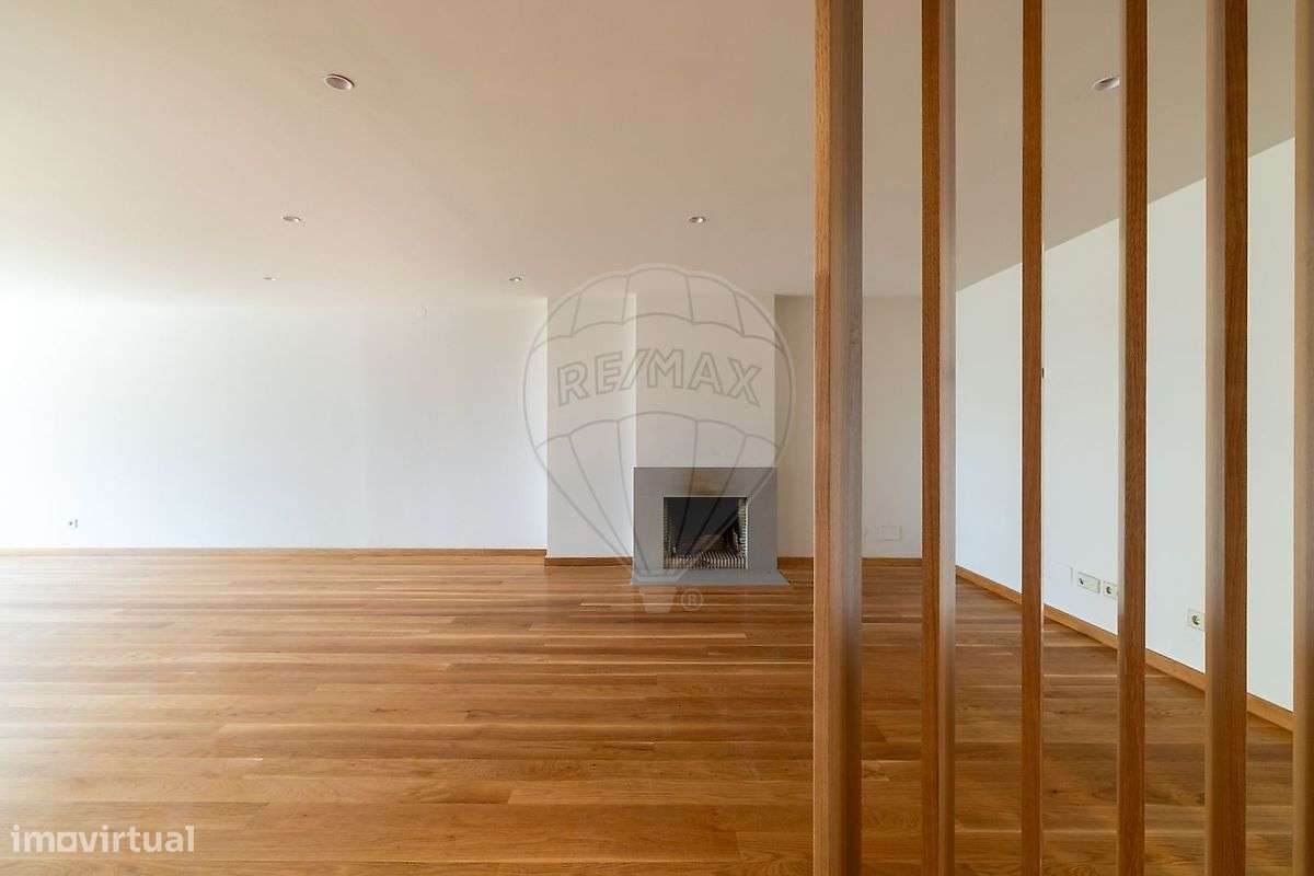 Apartamento T4 para arrendamento - Grande imagem: 4/38