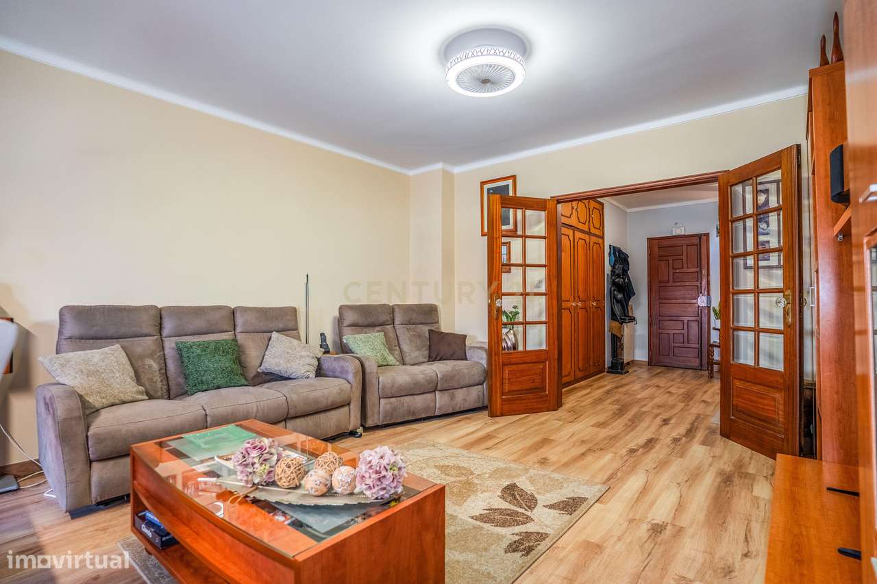 Apartamento Duplex T3+2 com Garagem Box-3