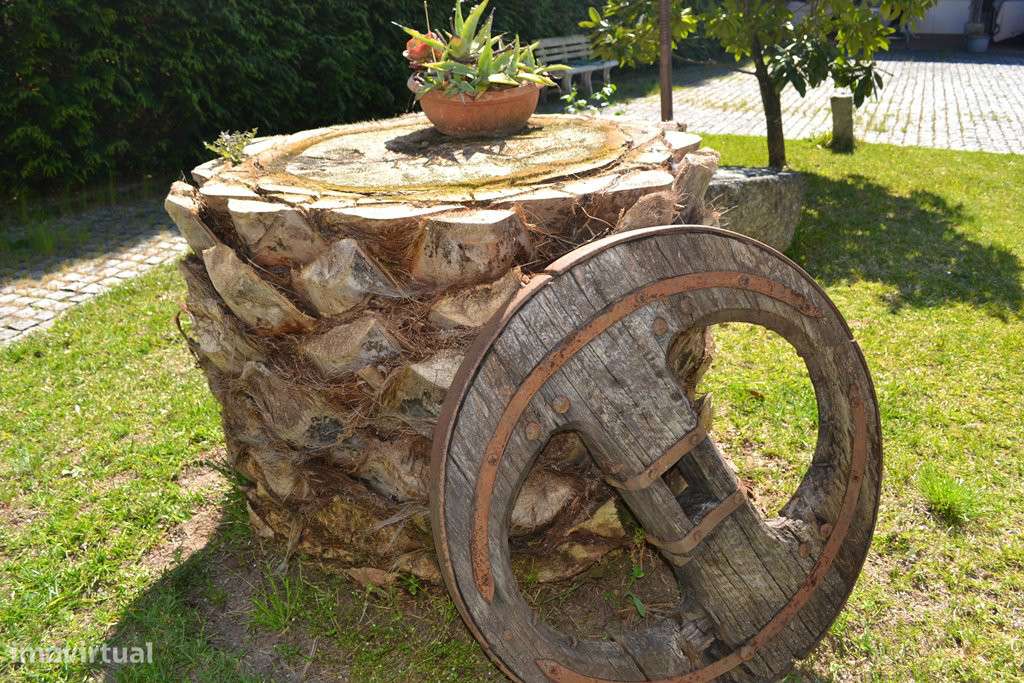 Tipologia T6, com 356m2 de área de habitação-5