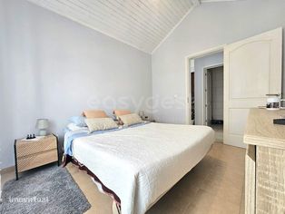 Apartamento T1 no Pico da Pedra com lugar de estacionamento coberto - Grande imagem: 2/18