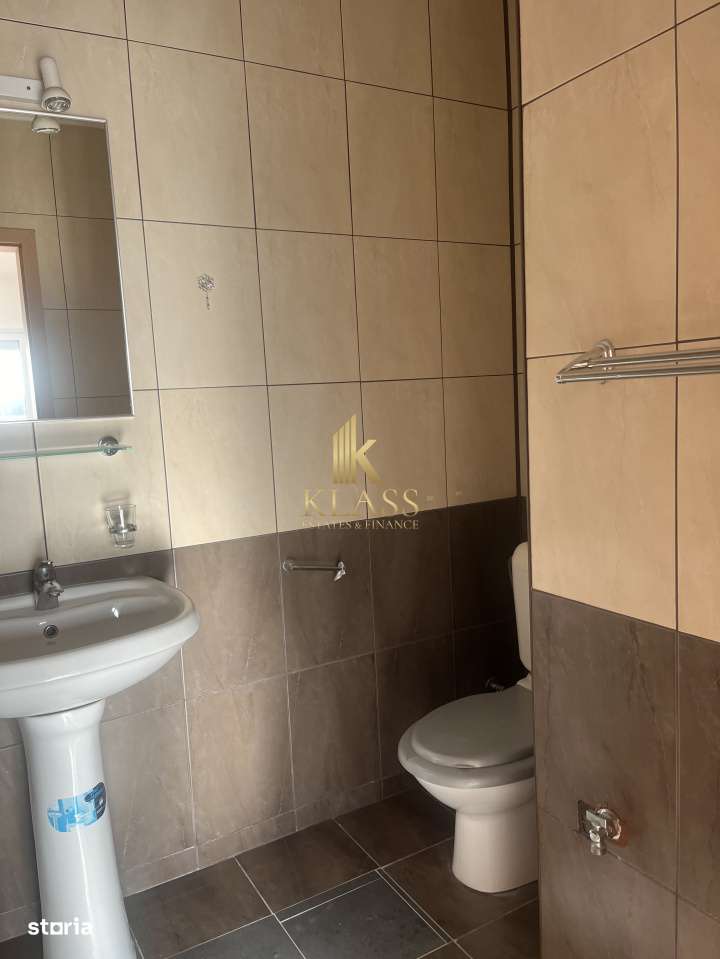 Apartament 2 camere 50 mp, terasa 30 mp, centrala, parc, metrou, zona-8