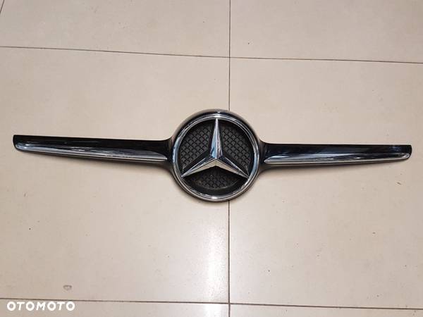 MERCEDES CLA 117 13- ATRAPA GRILL - 1