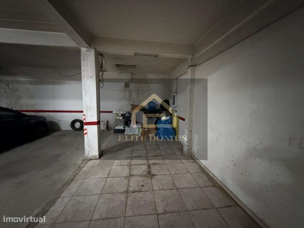 Magnífico Apartamento T3 com Terraço, Arrecadação e Estacionamento!-31
