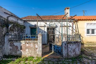 Conjunto de quatro casas em Arão - Valença - Grande imagem: 2/25