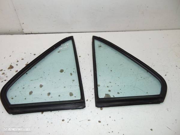 Renault 18 vidros triangulares das portas de trás - 2