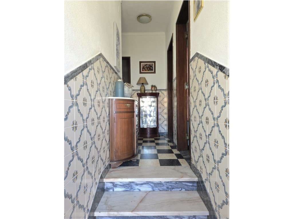 Apartamento T2 + Sótão-22