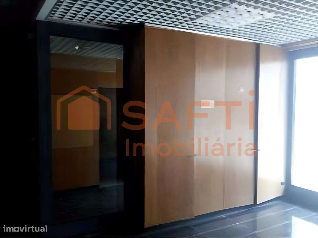 Oportunidade Única no Coração do Bombarral! - Grande imagem: 4/4