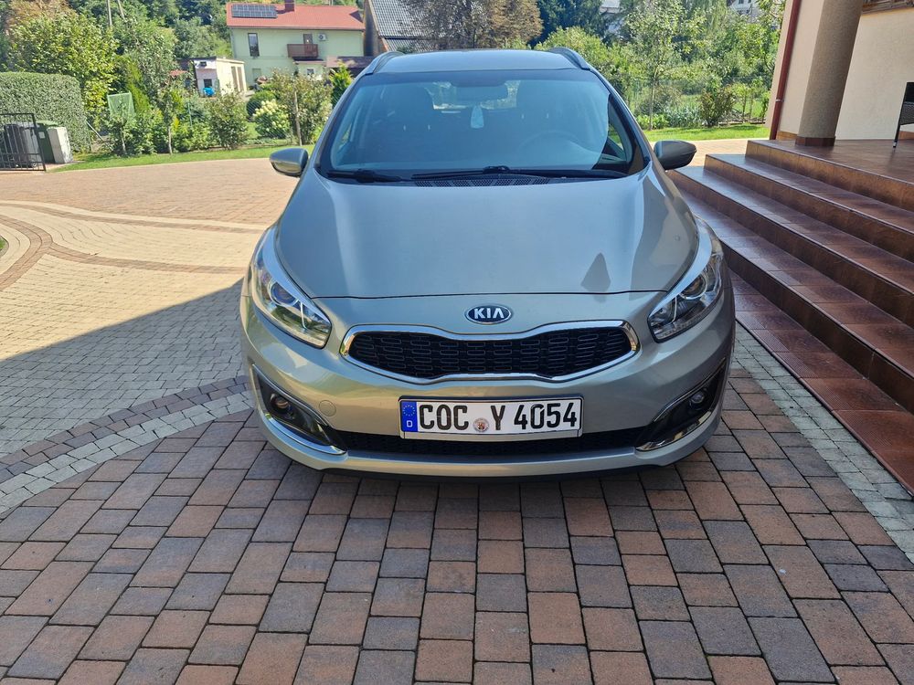 Kia Ceed II (2012-) 1.6 CRDi L 2015
