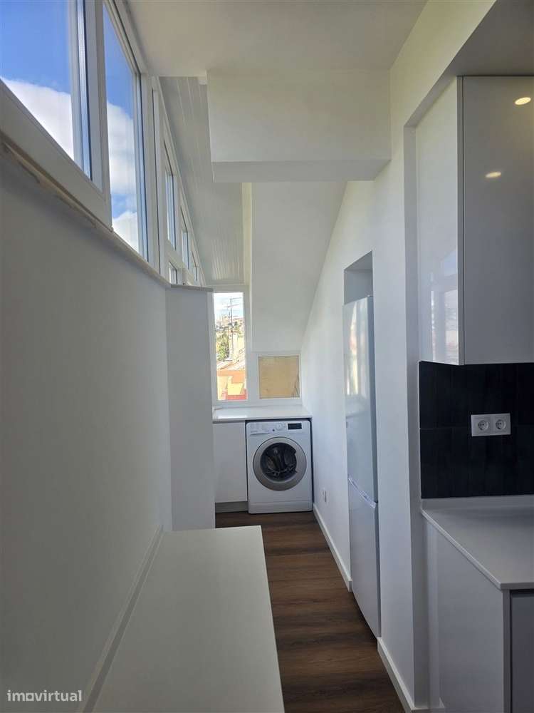 Apartamento T2 Venda em Venteira,Amadora-7