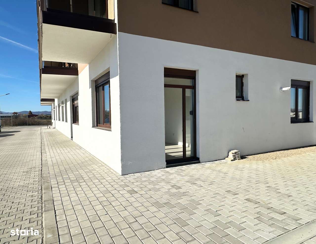 Apartament 2 camere 60 mp cu geam la baie lângă Paradisul Acvatic-7