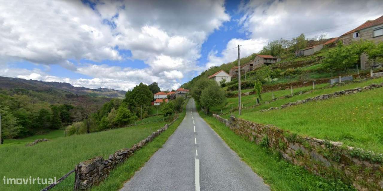 Moradias em Castro Laboreiro-12