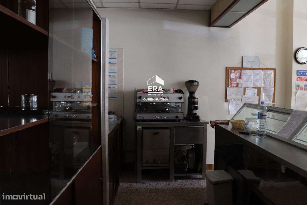 Vende-se café/padaria em Ourém - Grande imagem: 4/12