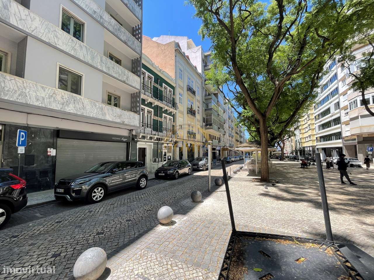 Apartamento T5 convertido num Luxuoso T3 – Av. Conde Valbom, Avenidas-22