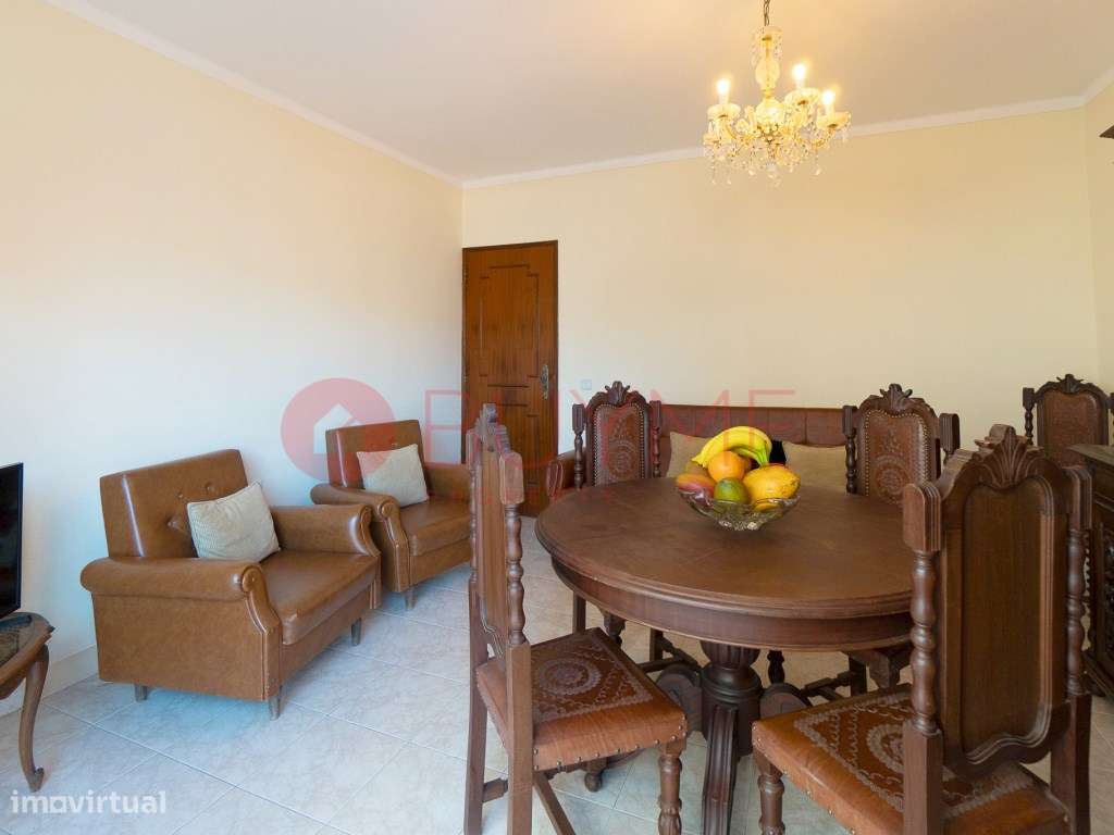 Apartamento T2 no Centro de Quarteira, a 50m da Praia - Grande imagem: 3/21