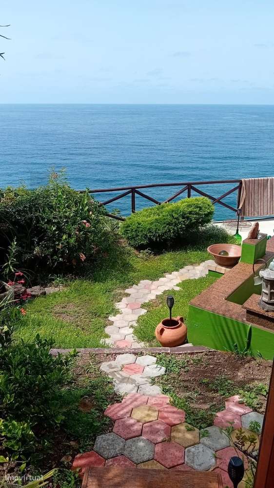 Moradia de Retiro T2+1 com Vista Oceânica – Ponta Delgada, Madeira - Grande imagem: 5/38