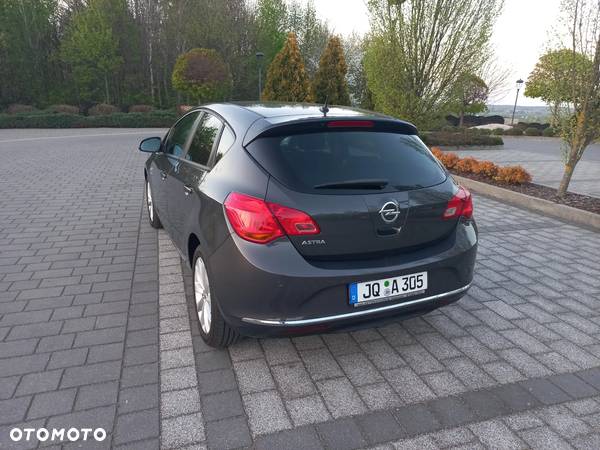 Opel Astra IV 1.4 T Active - 16