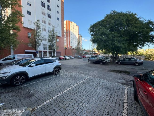 Apartamento T3 com arrecadação em Marvila, Lisboa-28