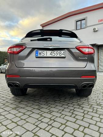 Maserati Levante S Q4 GranSport - 10