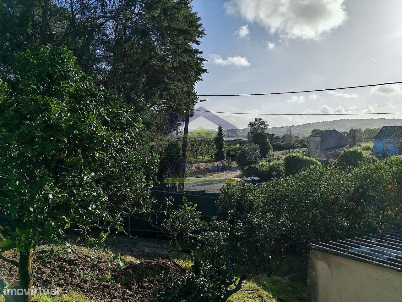 Moradia V2+1 com Terreno e Garagem - Delgada, Bombarral-39