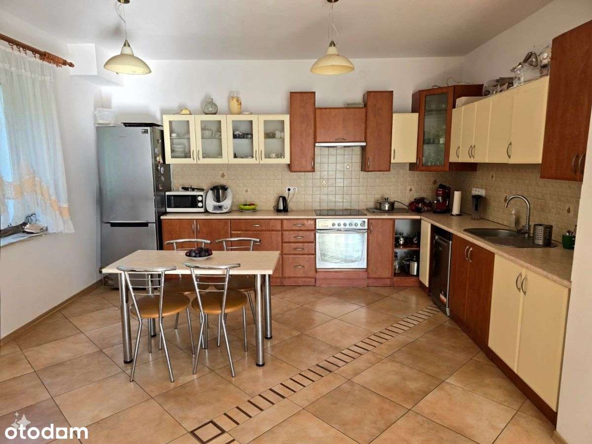 Przestronny dom na sprzedaż w Białołęce-7