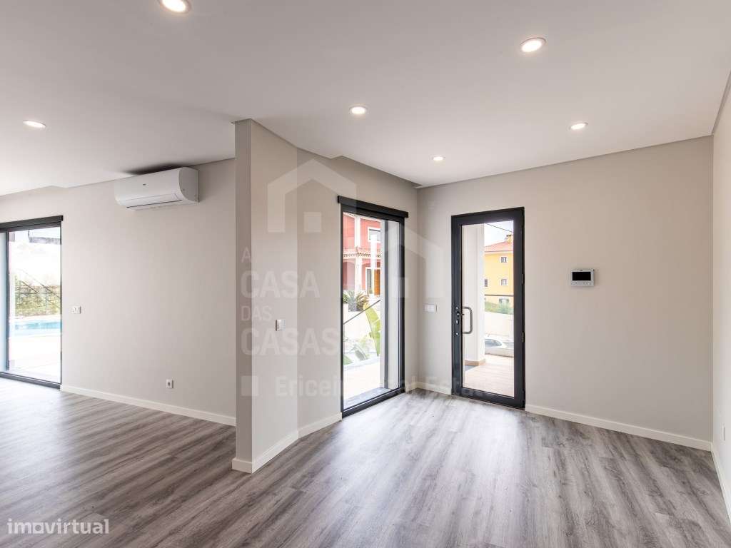 Vende Moradia T5 - Malveira 9km, A Casa das Casas-7