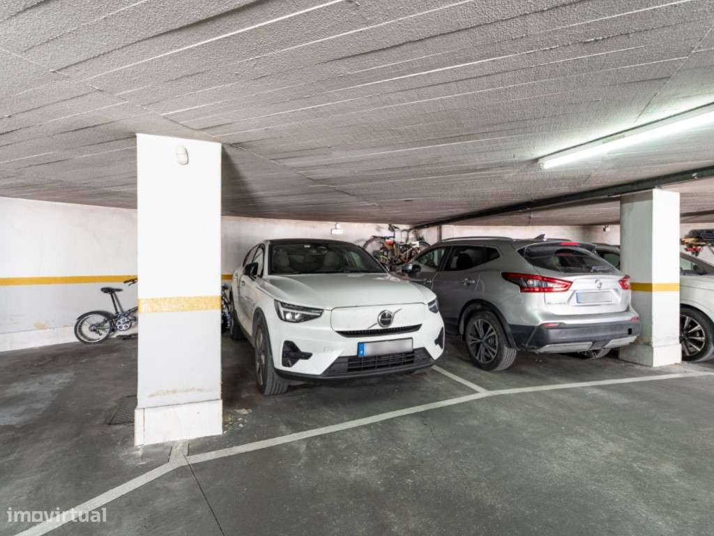 T3 remodelado com parqueamento e arrecadação - Entrada da Urbanizaç...-24