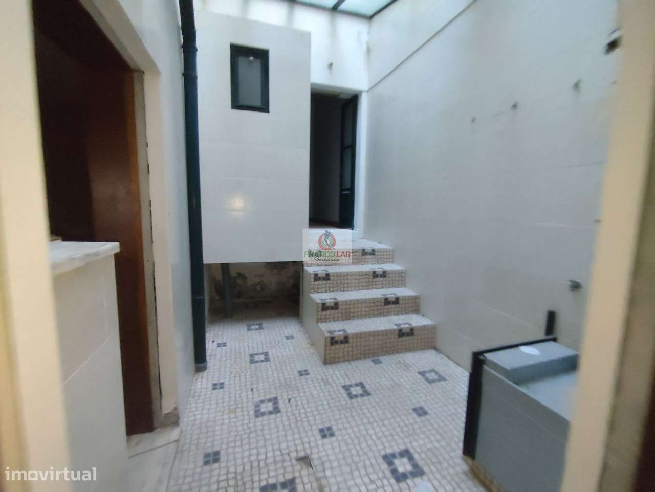 Moradia para restauro no centro na Zona Histórica de Vera Cruz-5