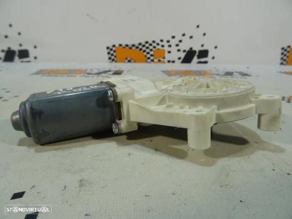 Motor Do Elevador De Vidro Frente Direito Bmw 5 (F10)  914547102 / 774 - 4