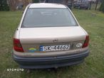 Opel Astra 1.4 Base - 5