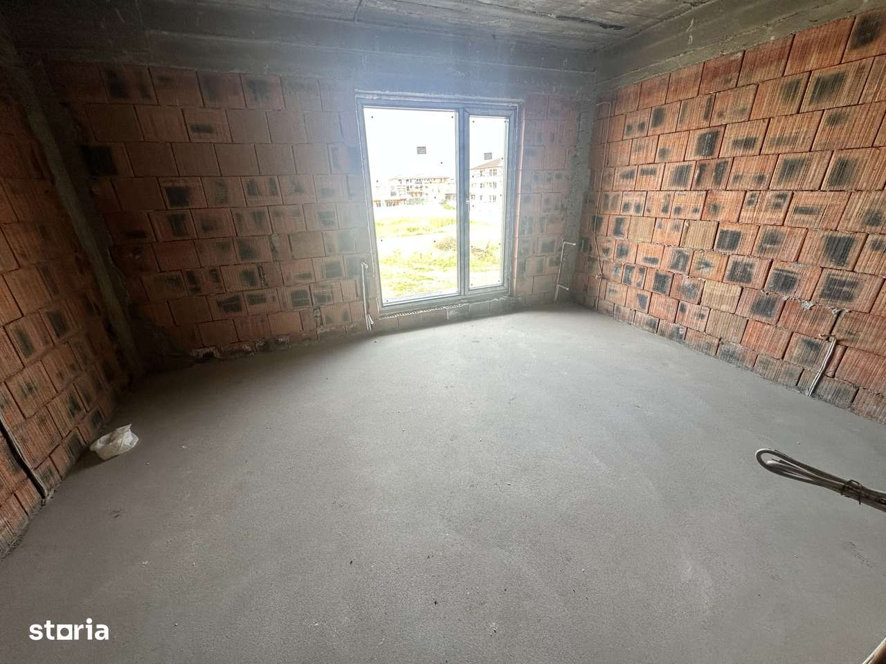 CASA - RATE LA DEZVOLTATOR PE 5 ANI, TOATE UTILITATILE, COMISION 0% - Imagine principală: 4/9