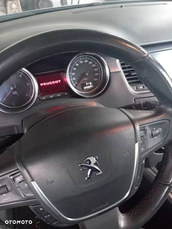 Peugeot 508 2.0 HDi Allure - 11