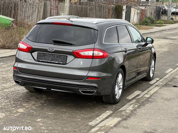 Ford Mondeo 2.0 TDCi Powershift Titanium - 4