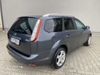 Ford Focus - 4