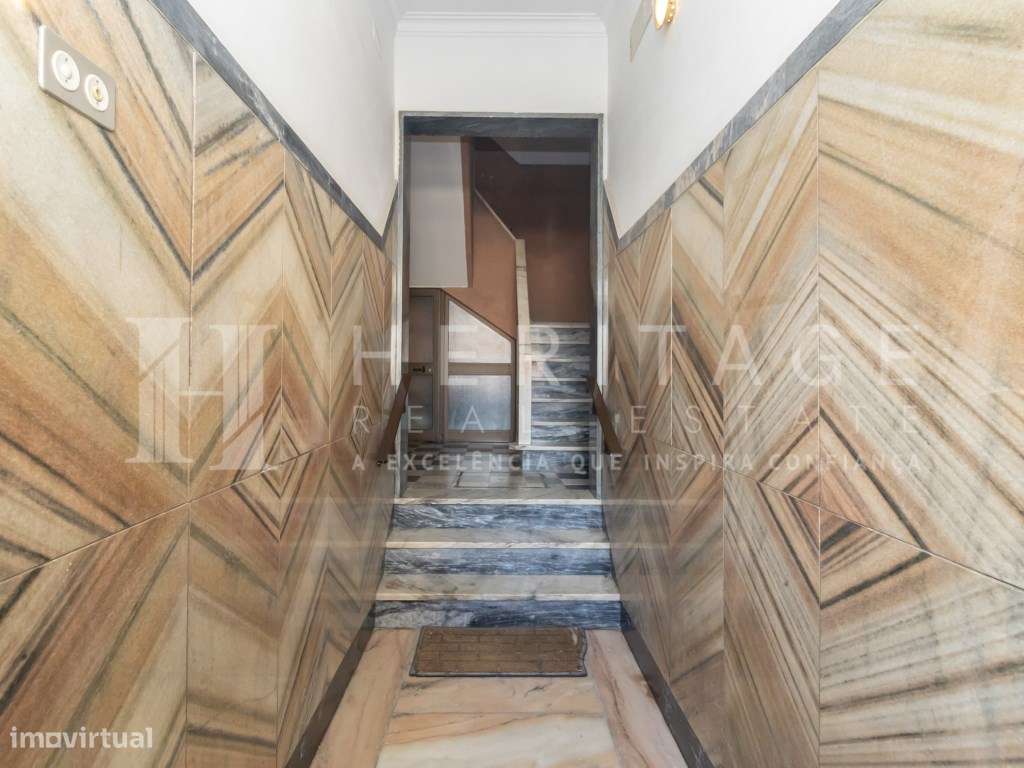 T2 totalmente remodelado na prestigiada Avenida do Bocage-37