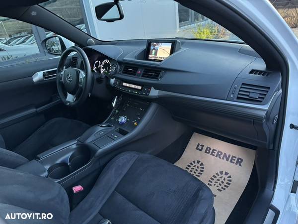 Lexus CT 200h Aut. F Sport - 22