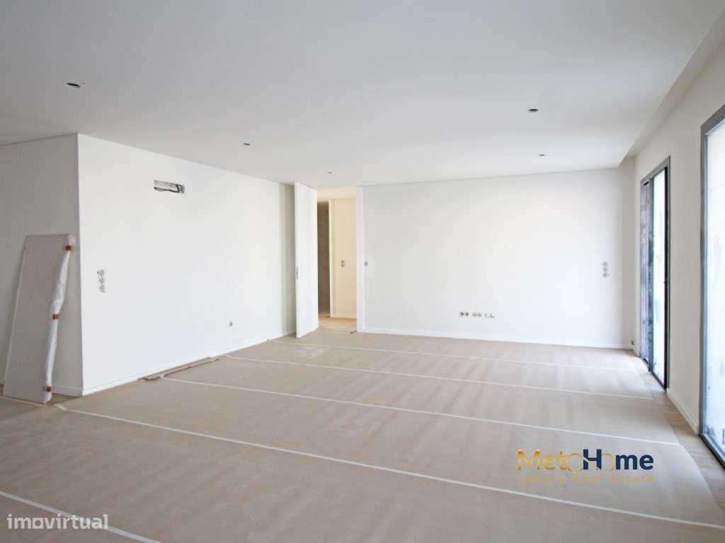 T3 com Terraço Novo - Último andar-6