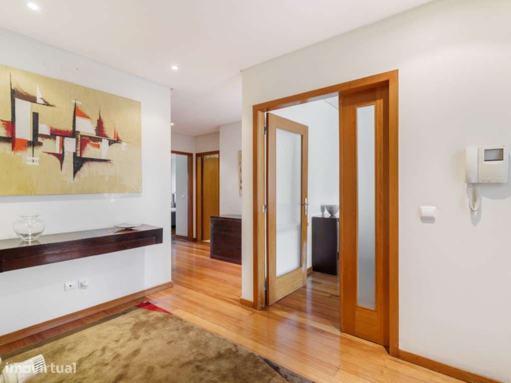 T3 Totalmente Equipado e Mobilado - Junto ao Minho Center - Grande imagem: 4/29