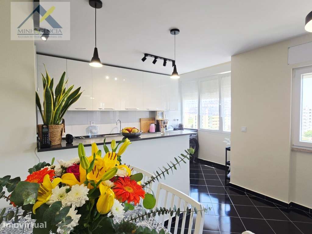 Apartamento T3 remodelado no Bairro do Liceu em Setúbal-6