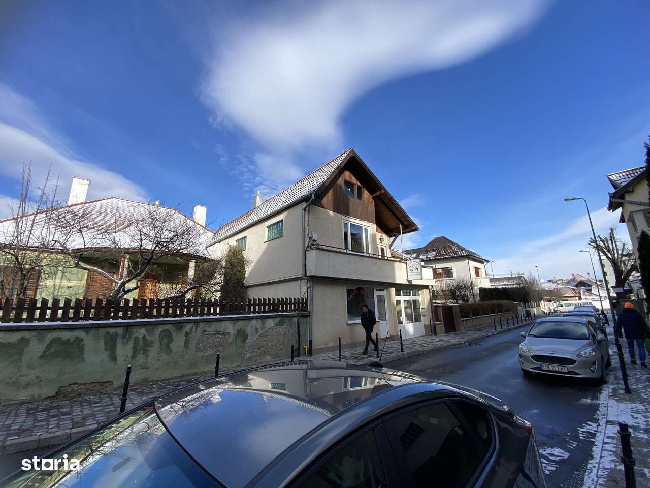Proprietate de Vânzare în Centrul Brașovului | Strada Aninoasa | 500 m - Imagine principală: 4/16