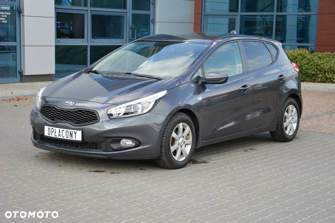 Kia Ceed - 4