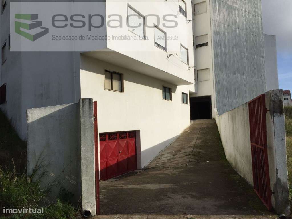 Garagem - Grande imagem: 4/9