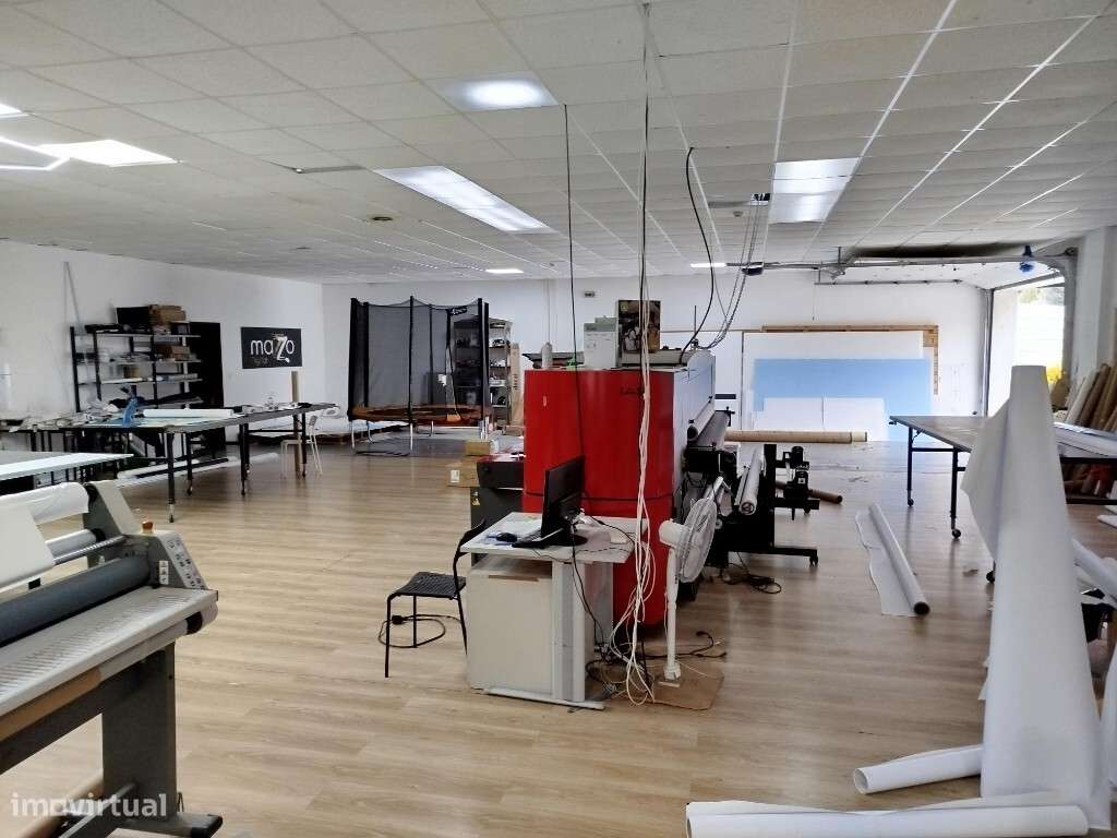 Armazém para arrendar em Pero Pinheiro - Sintra - Grande imagem: 4/10