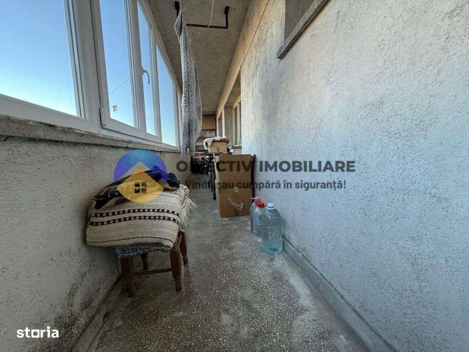 Garsoniera spatioasa de vanzare – 67,76 mp – Zona 1 Mai-8